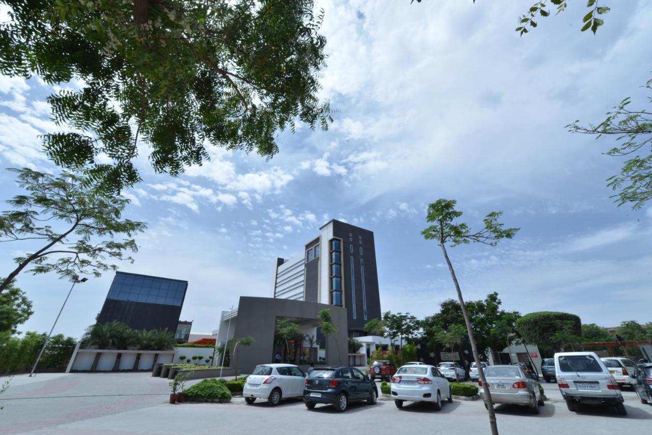 Hotel Kasturi Orchid Pal Екстер'єр фото