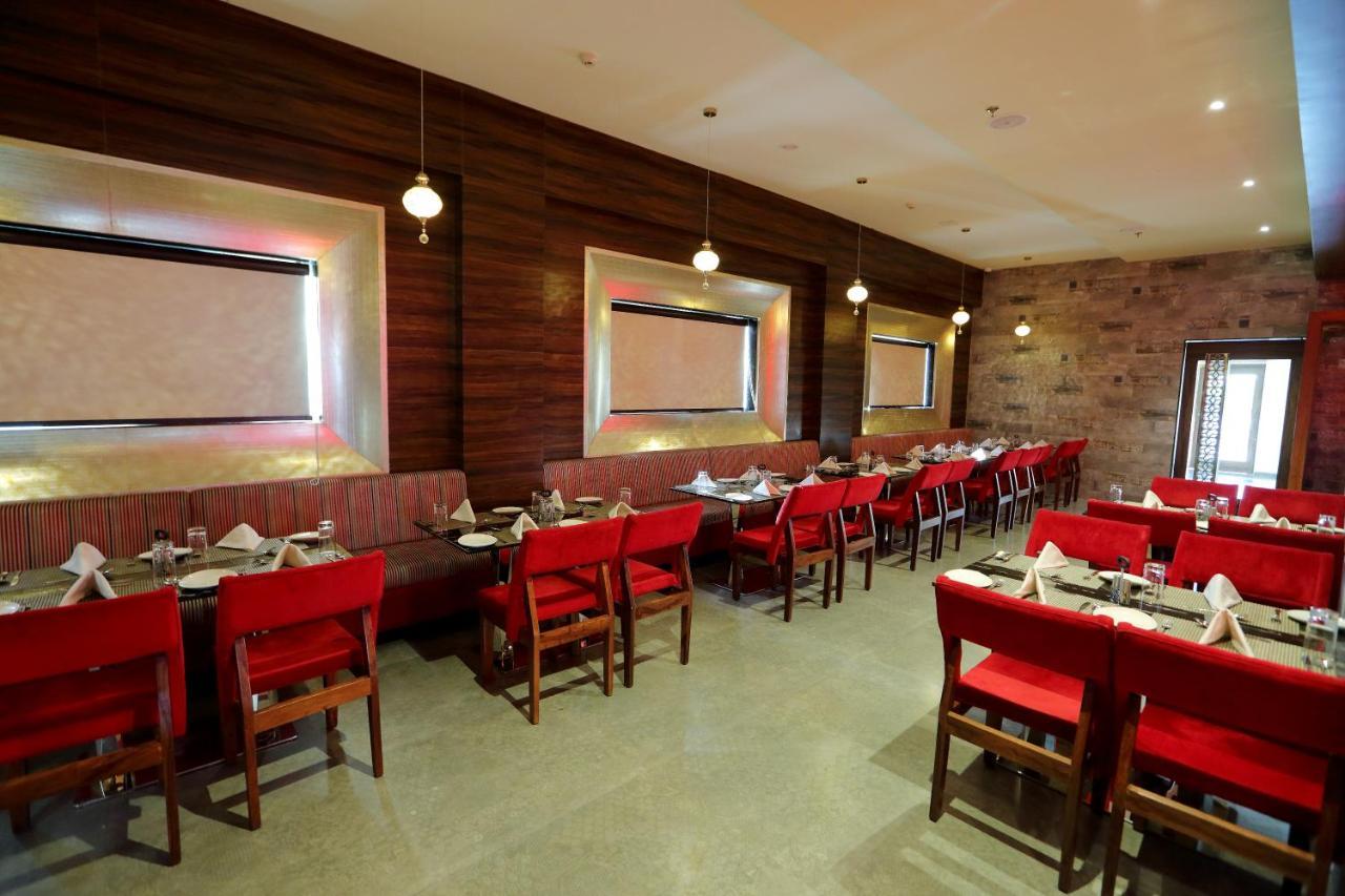 Hotel Kasturi Orchid Pal Екстер'єр фото