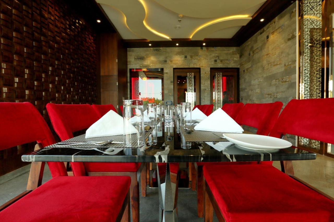 Hotel Kasturi Orchid Pal Екстер'єр фото