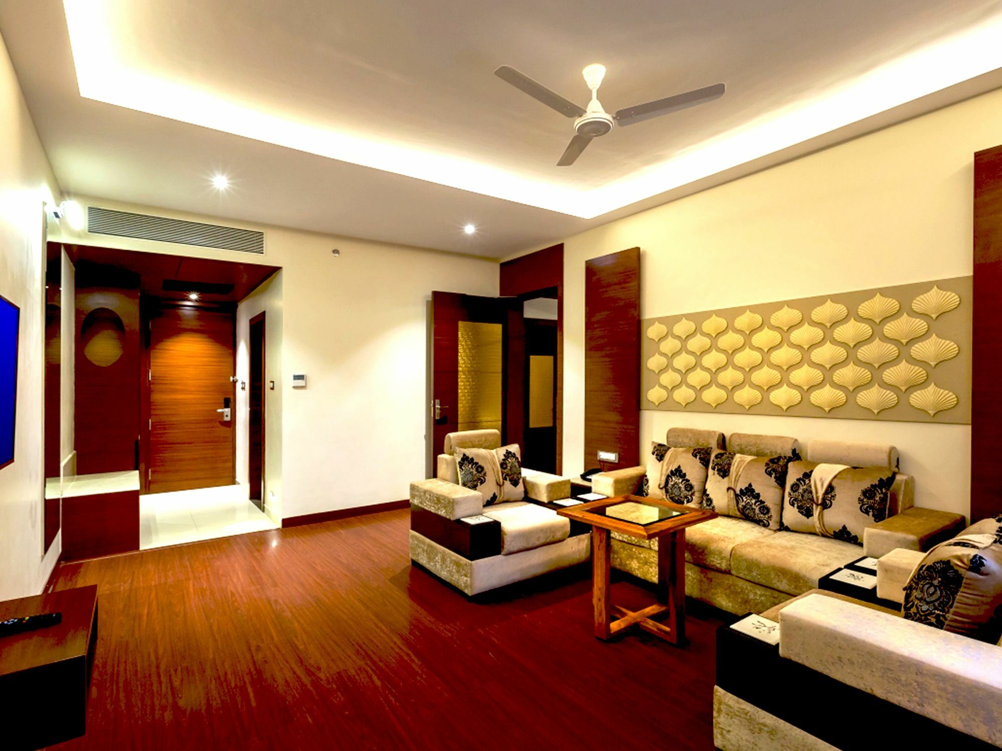Hotel Kasturi Orchid Pal Екстер'єр фото