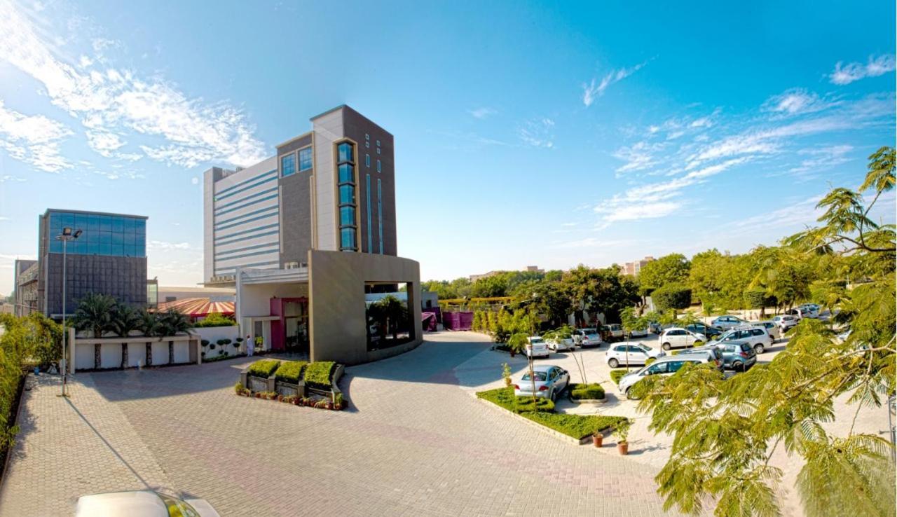 Hotel Kasturi Orchid Pal Екстер'єр фото